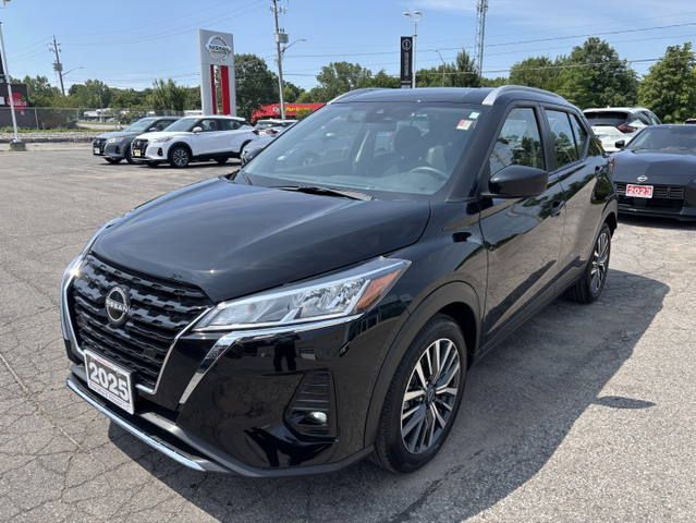 2025 Nissan Kicks Play SV