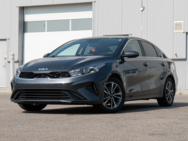 Gray (GRAVITY GREY) 2023 Kia Forte Sedan Automatic