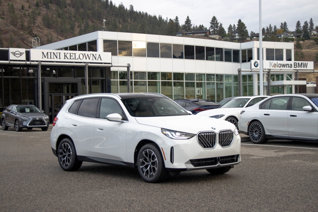 Alpine White Non-Metallic 2026 BMW X3 SUV / Crossover All-Wheel Drive Automatic