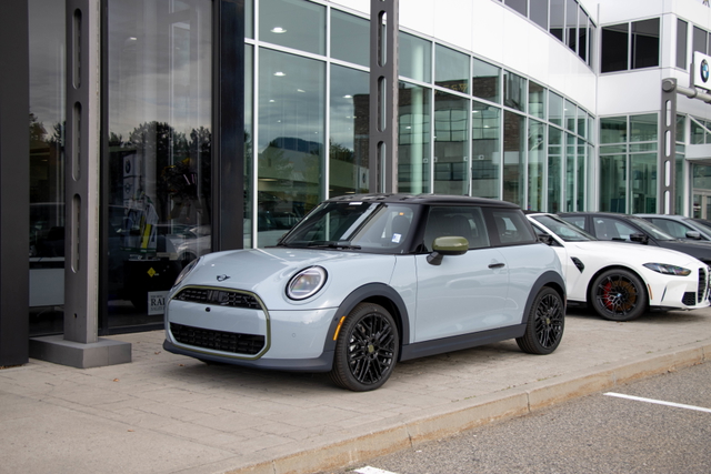 Gray (Statement Grey) 2027 MINI Cooper Hatchback Front-Wheel Drive Automatic
