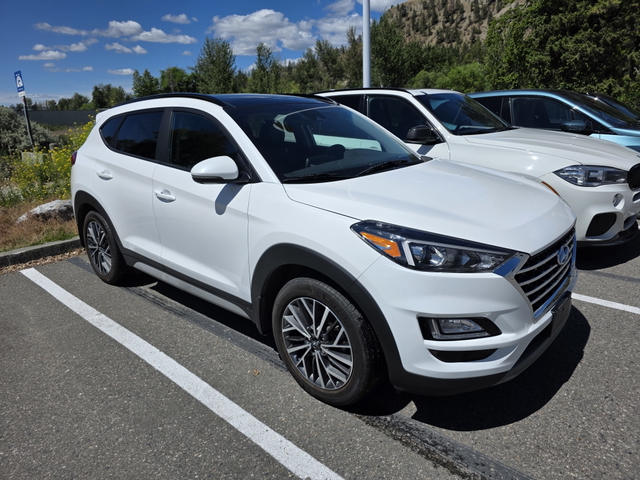 CRYSTAL WHITE 2020 Hyundai Tucson Luxury AWD SUV / Crossover Automatic