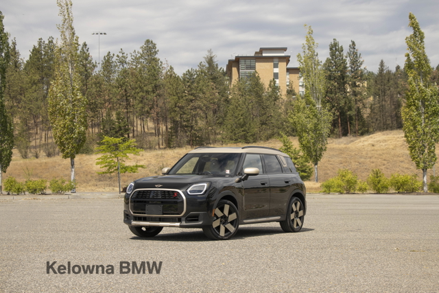 MIDNIGHT BLACK II METALLIC 2027 MINI Countryman SUV / Crossover All-Wheel Drive Automatic