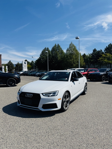 IBIS WHITE 2018 Audi A4 Sedan Automatic